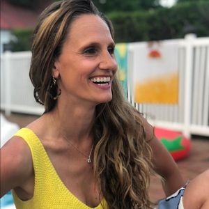 Meet your Posher, Charlotte